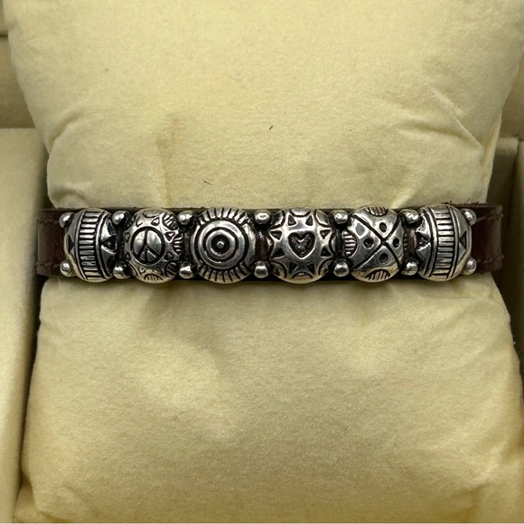 Brighton “Harmony Bandit” Brown Leather Band Bracelet - Picture 2 of 10